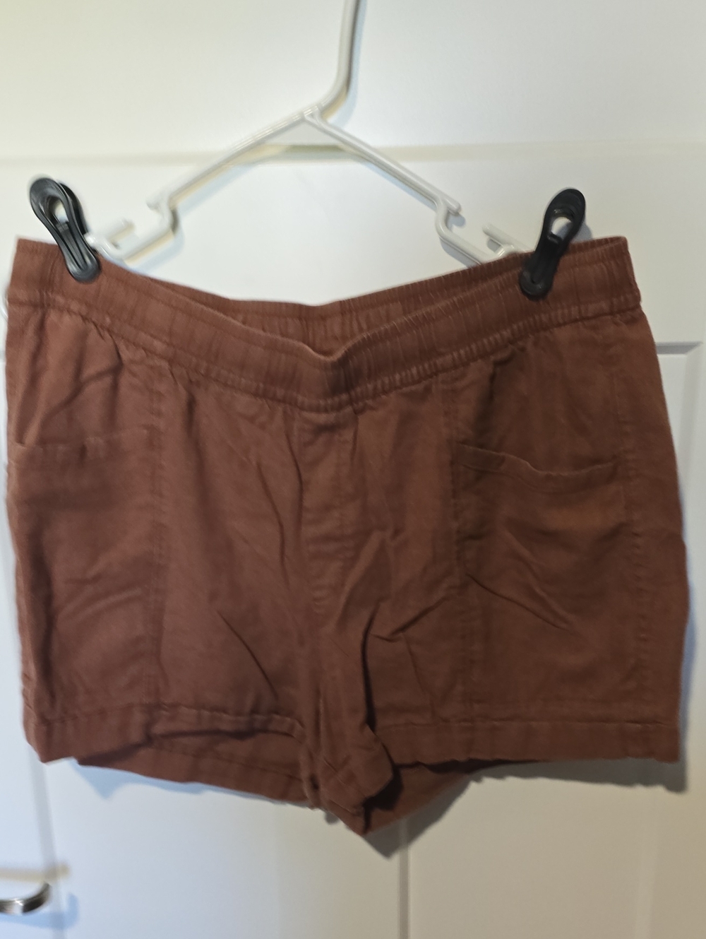 Old Navy Women's Brown Linen-Blend Bermuda Shorts